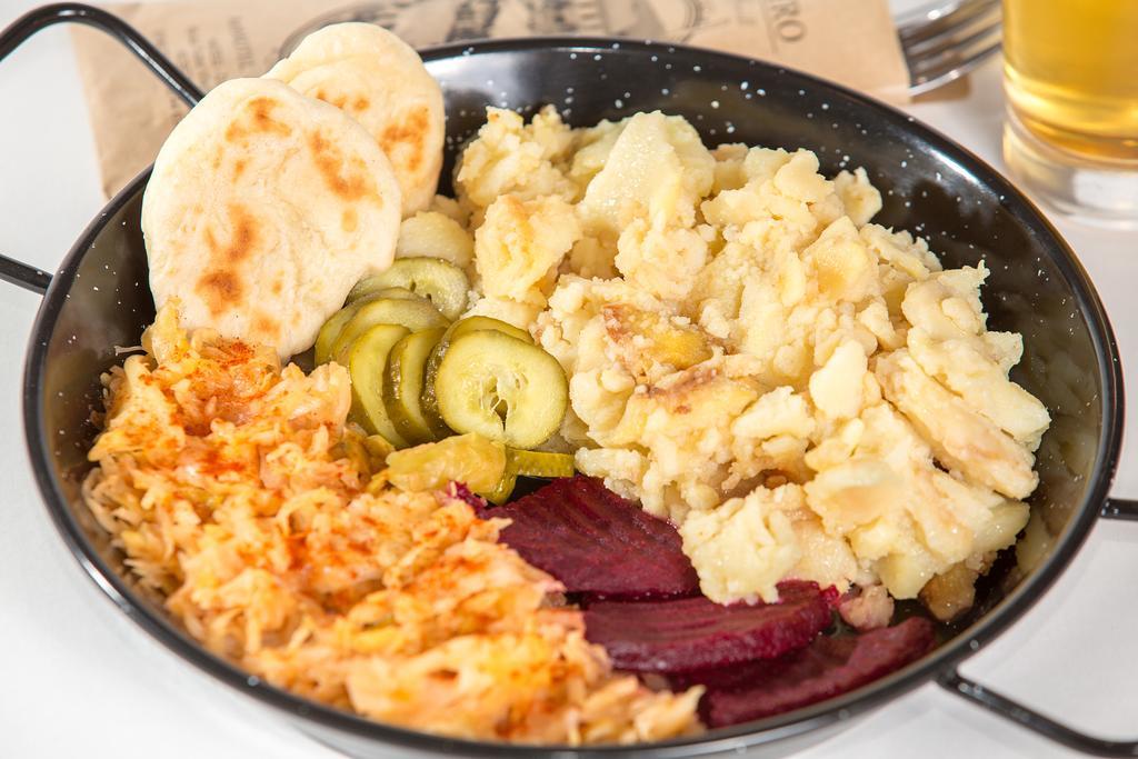 Artmotel & Bistro Haţeg Екстериор снимка